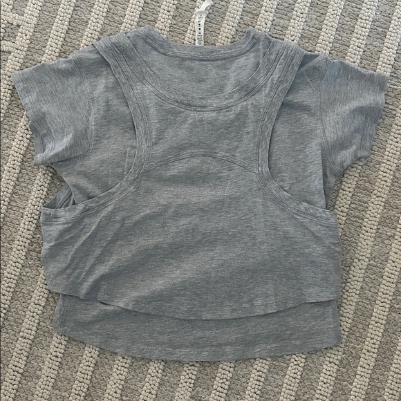 Lululemon top - Picture 4 of 4